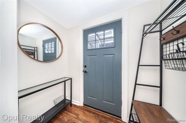 1821 N Lafayette Avenue, Royal Oak, MI 48073