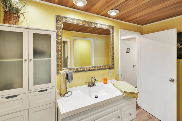 548 Monkton Road, Monkton, VT 05469