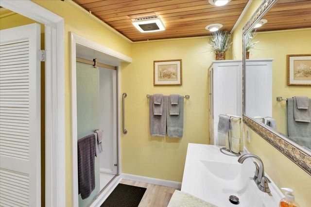548 Monkton Road, Monkton, VT 05469