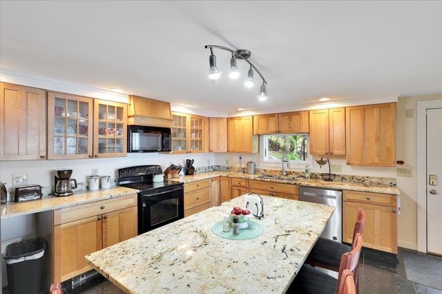 548 Monkton Road, Monkton, VT 05469