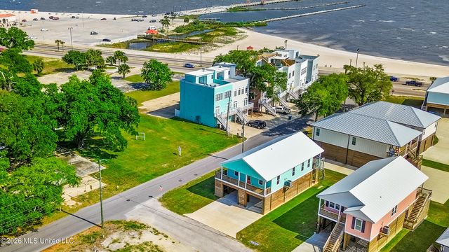 103 17th Street, Gulfport, MS 39507