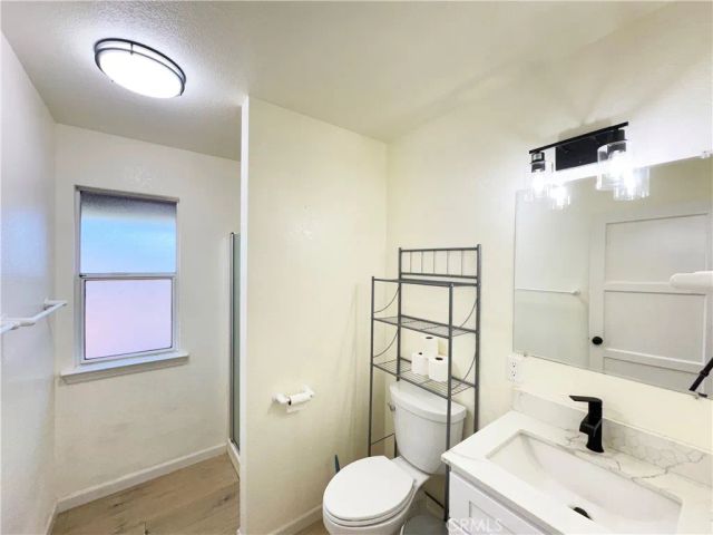 14605 Tomki Rd, Redwood Valley, CA 95470