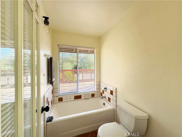 14605 Tomki Rd, Redwood Valley, CA 95470