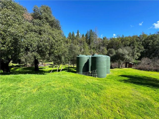 14605 Tomki Rd, Redwood Valley, CA 95470
