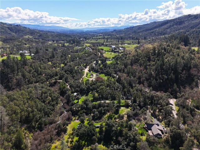 14605 Tomki Rd, Redwood Valley, CA 95470