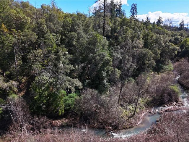 14605 Tomki Rd, Redwood Valley, CA 95470