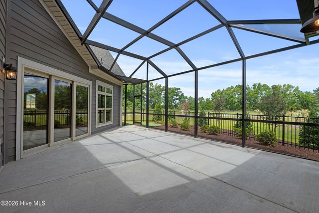 1064 Northbridge Court NW, Ocean Isle Beach, NC 28469