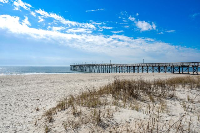 1064 Northbridge Court NW, Ocean Isle Beach, NC 28469