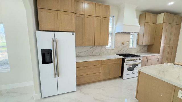 12425 Roesler Road, Needville, TX 77461