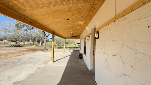 12425 Roesler Road, Needville, TX 77461