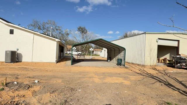 12425 Roesler Road, Needville, TX 77461