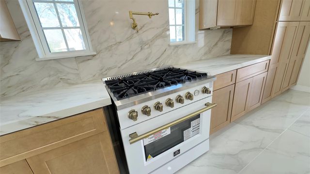 12425 Roesler Road, Needville, TX 77461