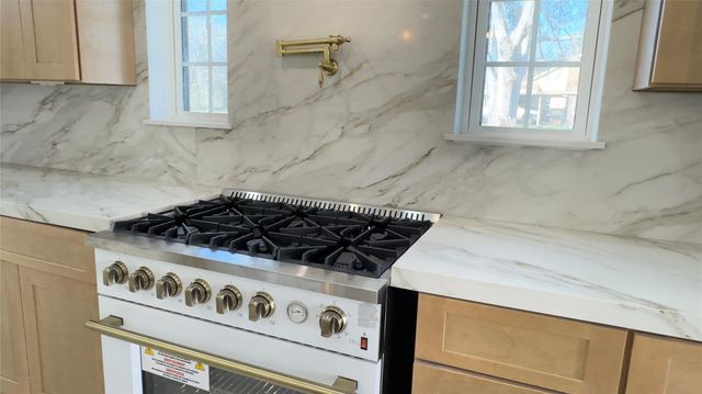 12425 Roesler Road, Needville, TX 77461