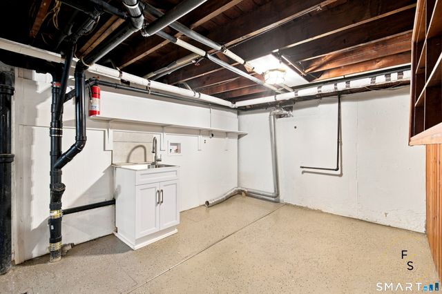 144 Wilson Street, Hartford, CT 06106