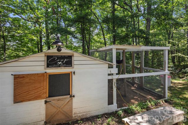 354 Boulder View Drive, Flat Rock, NC 28731