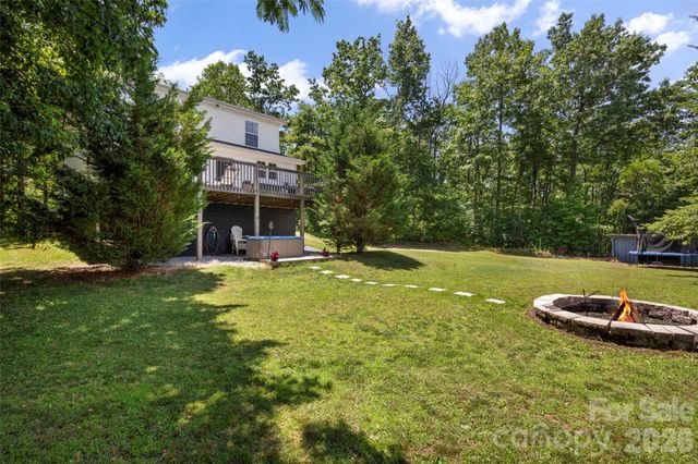 354 Boulder View Drive, Flat Rock, NC 28731