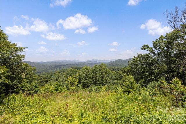 354 Boulder View Drive, Flat Rock, NC 28731