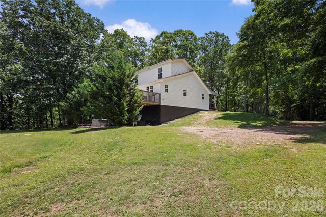 354 Boulder View Drive, Flat Rock, NC 28731
