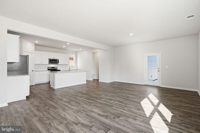 6301 STERLING WAY, Ruther Glen, VA 22546