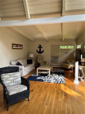 14 Buoy Street, Jamestown, RI 02835