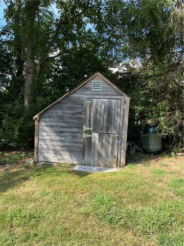 14 Buoy Street, Jamestown, RI 02835
