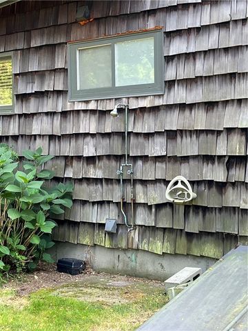 14 Buoy Street, Jamestown, RI 02835