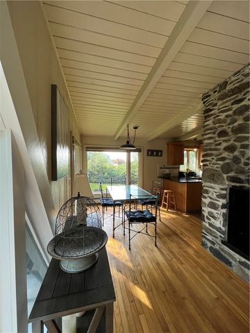 14 Buoy Street, Jamestown, RI 02835