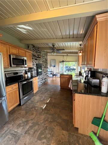 14 Buoy Street, Jamestown, RI 02835