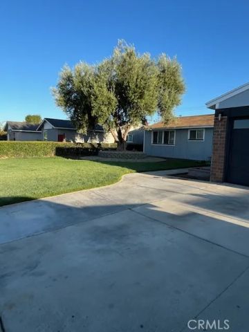217 Fanshaw Avenue, Pomona, CA 91768