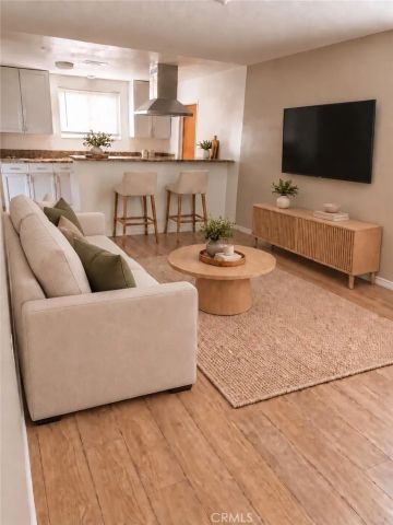 217 Fanshaw Avenue, Pomona, CA 91768
