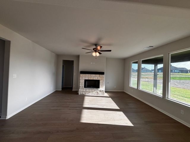 149 Big Sky Road, Decatur, TX 76234