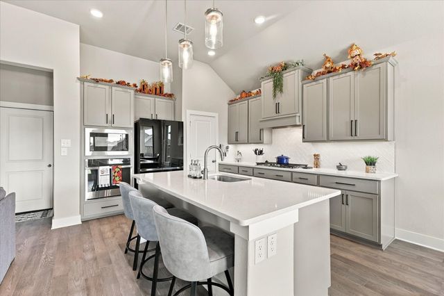 138 Laverna Lane, Hickory Creek, TX 75065