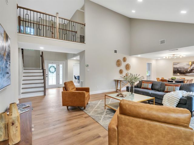 1023 Cragmore Drive, Seabrook, TX 77586