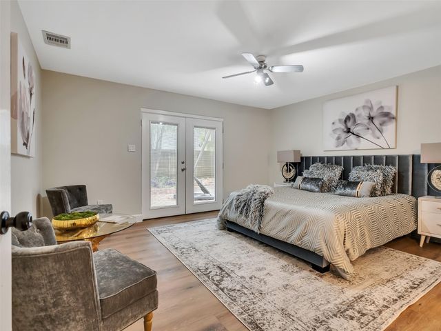 1023 Cragmore Drive, Seabrook, TX 77586