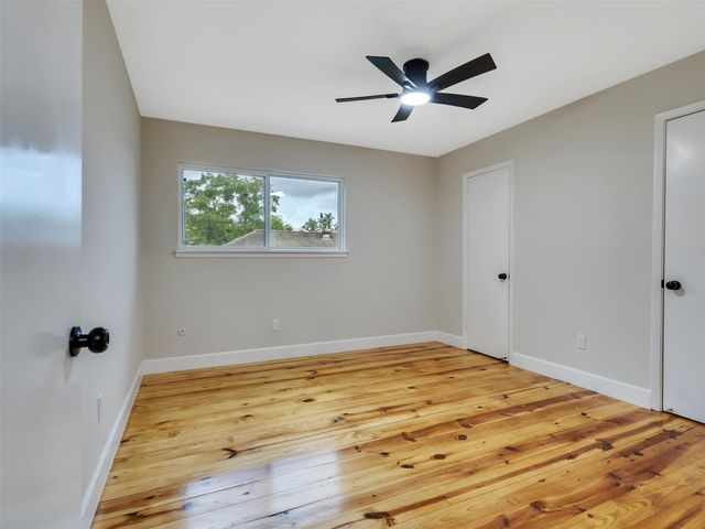 1023 Cragmore Drive, Seabrook, TX 77586