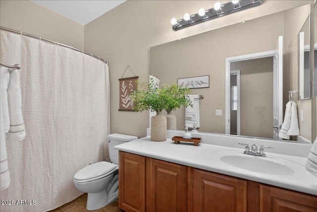 3740 E JAGUAR Avenue, Gilbert, AZ 85298