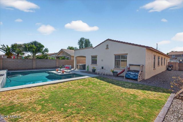 3740 E JAGUAR Avenue, Gilbert, AZ 85298