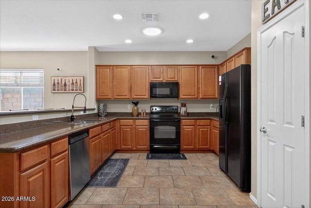 3740 E JAGUAR Avenue, Gilbert, AZ 85298