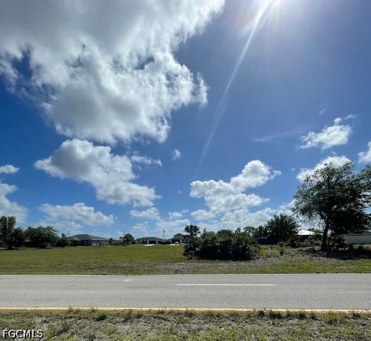 2941 - 3001 Santa Barbara BLVD N, Cape Coral, FL 33993