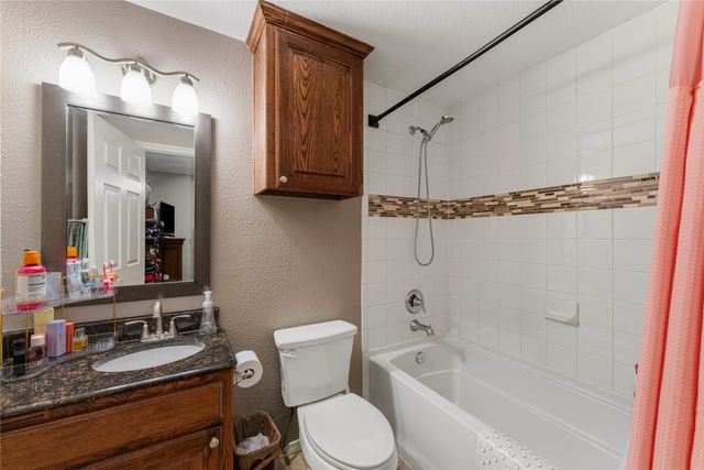 705 N Washington Street, Farmersville, TX 75442