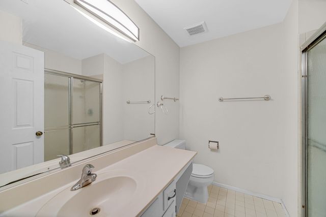 2403 Mallow Court Z2, Schaumburg, IL 60194