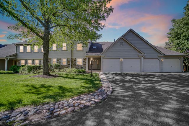 2403 Mallow Court Z2, Schaumburg, IL 60194