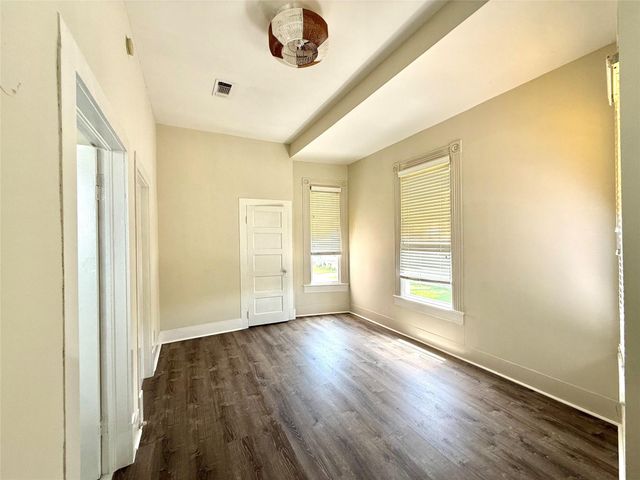 1427 Church Street 2, Galveston, TX 77550