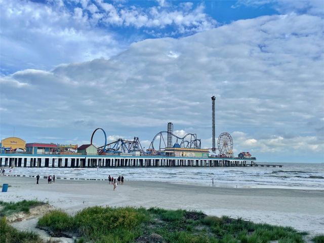 1427 Church Street 2, Galveston, TX 77550