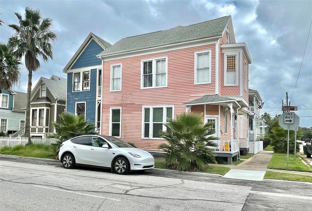 1427 Church Street 2, Galveston, TX 77550