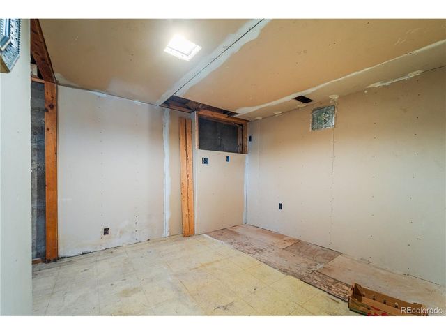 40 S Osceola St, Denver, CO 80219