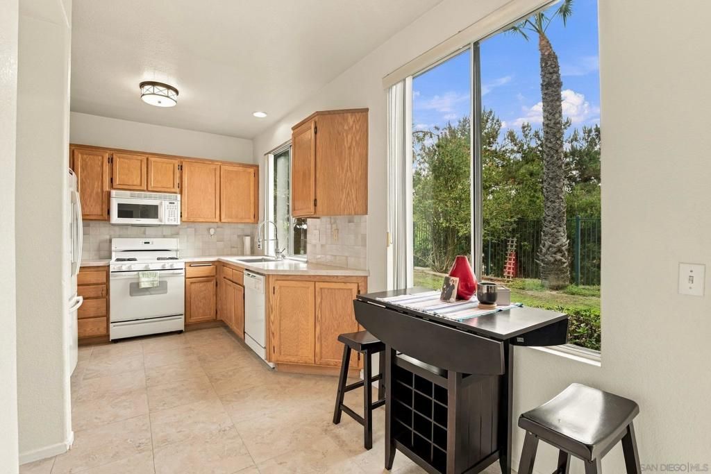 4025 Ivey Vista Way, Oceanside, CA 92057 — photo 3