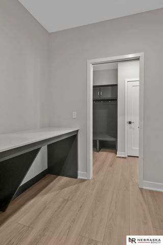 12351 Elk Ridge Circle, Papillion, NE 68046