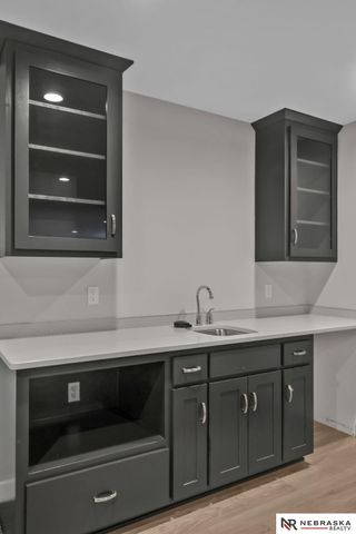 12351 Elk Ridge Circle, Papillion, NE 68046