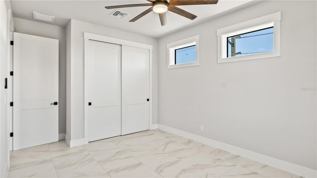 2133 CAPE CORAL PARKWAY W, Cape Coral, FL 33914